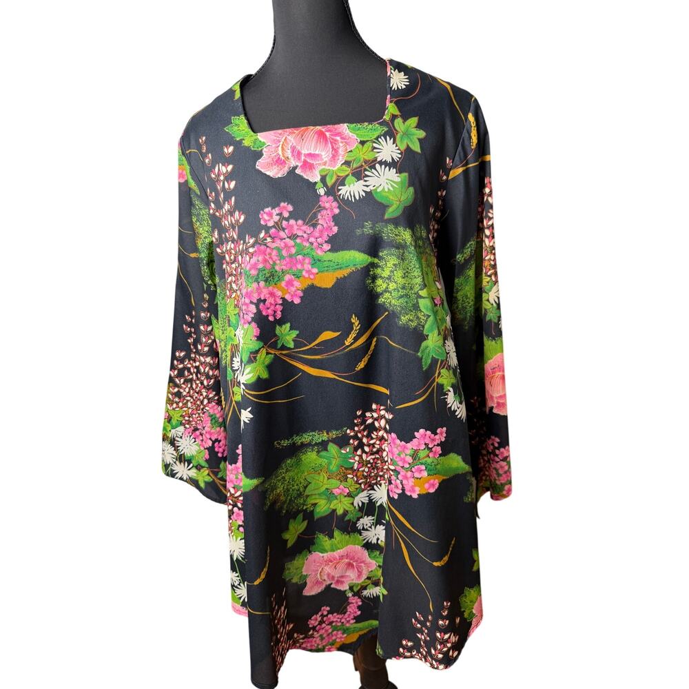 VINTAGE 100% Nylon Teddi Of California Kimono MCM Tropical Tent Bell Sleeve Mini